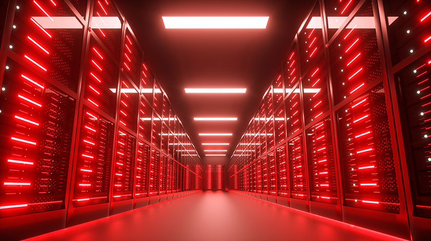 Investors Target Data Centers, Raising Concerns Over Downtime
