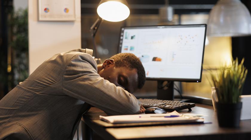 Cybersecurity experts face burnout from excessive weekly overtime